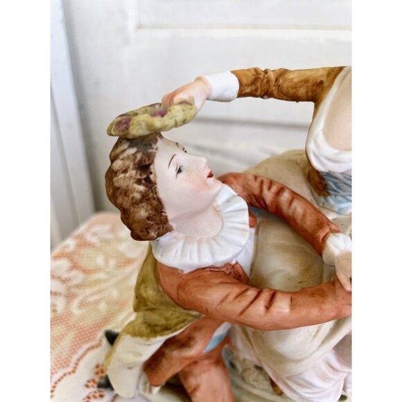 Vintage 1950s Lenwile Ardalt Victorian Couple Bisque/Porcelain Figurine Lamp - Picture 3 of 14